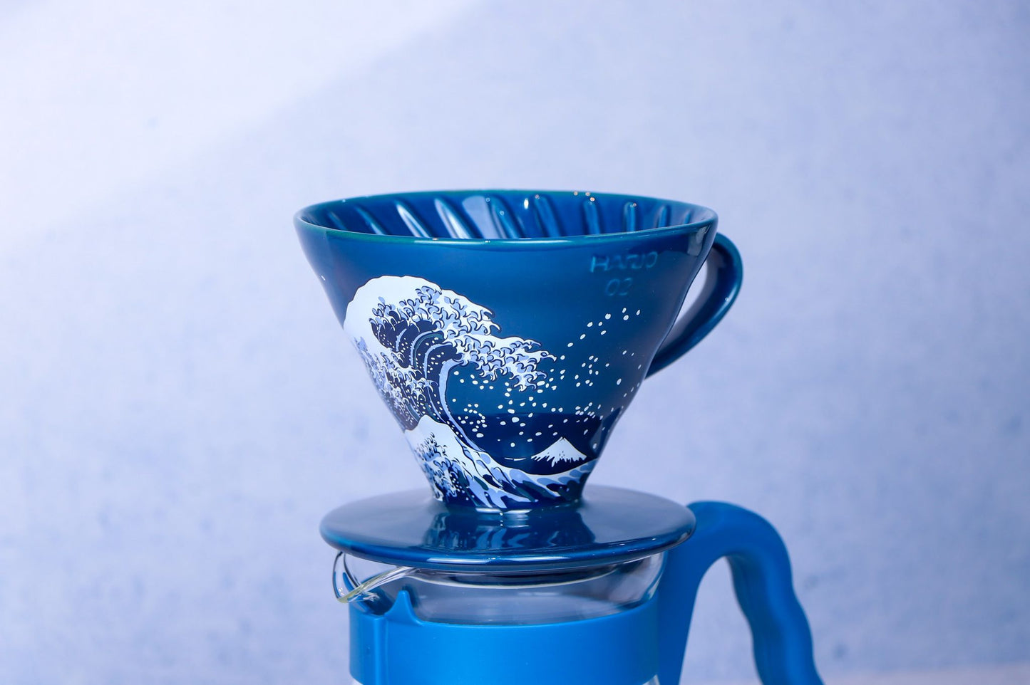 Hario The Wave Edition; Ceramic Dripper V60 02